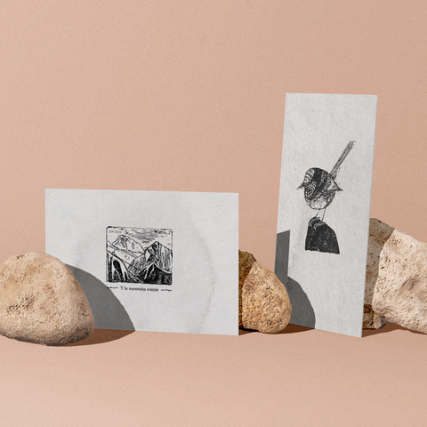 Wooding colibrí y montaña